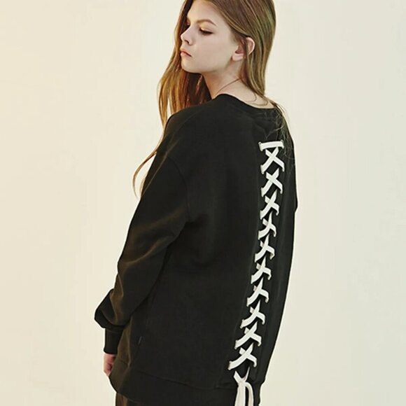 DBYDGNAK Other - *READ* DBYDGNAK Unisex Size Large Black Back Lace Up Sweatshirt